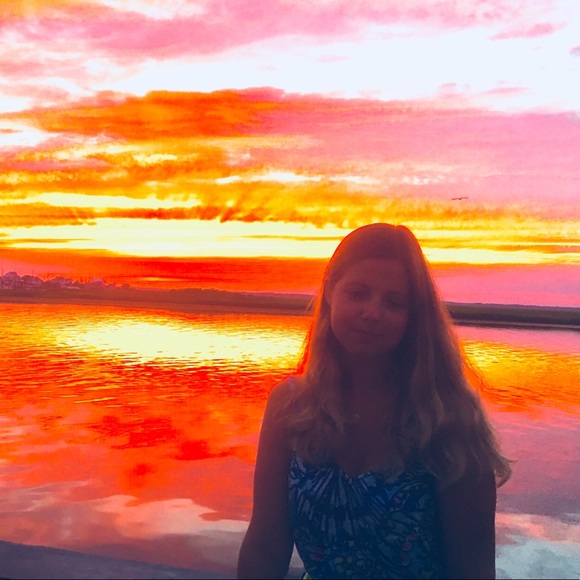 Meet your Posher, Morgan - Picture 1 of 1